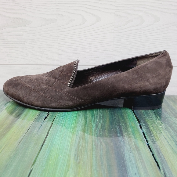 Stuart Weitzman Shoes - Stuart Weitzman Suede Loafers